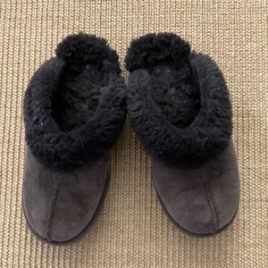 UGG Coquette Slippers Dark Browns Size 6